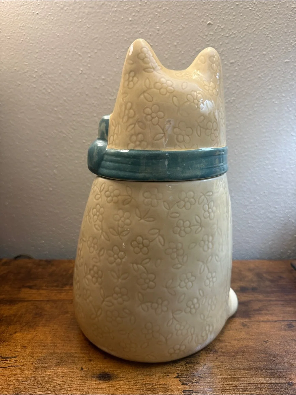 Poppy Trail Cat Cookie Jar Canister Ceramic Kitchen Food Storage